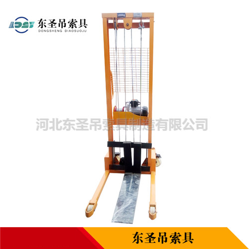 手動液壓裝卸車產(chǎn)品實(shí)拍照片--河北東圣吊索具制造有限公司--手動液壓堆高車|手動叉車|石材夾具|小型攪拌機(jī) 手動液壓裝卸車產(chǎn)品實(shí)拍照片--河北東圣吊索具制造有限公司--手動液壓堆高車|手動叉車|石材夾具|小型攪拌機(jī)