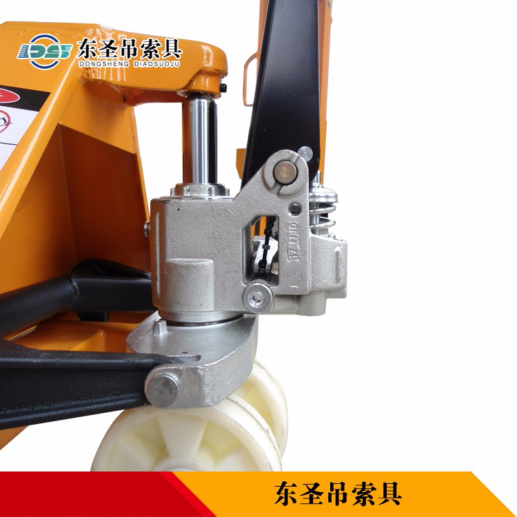 托盤搬運(yùn)車無法升降什么原因?--河北東圣吊索具制造有限公司 托盤搬運(yùn)車無法升降什么原因?--河北東圣吊索具制造有限公司