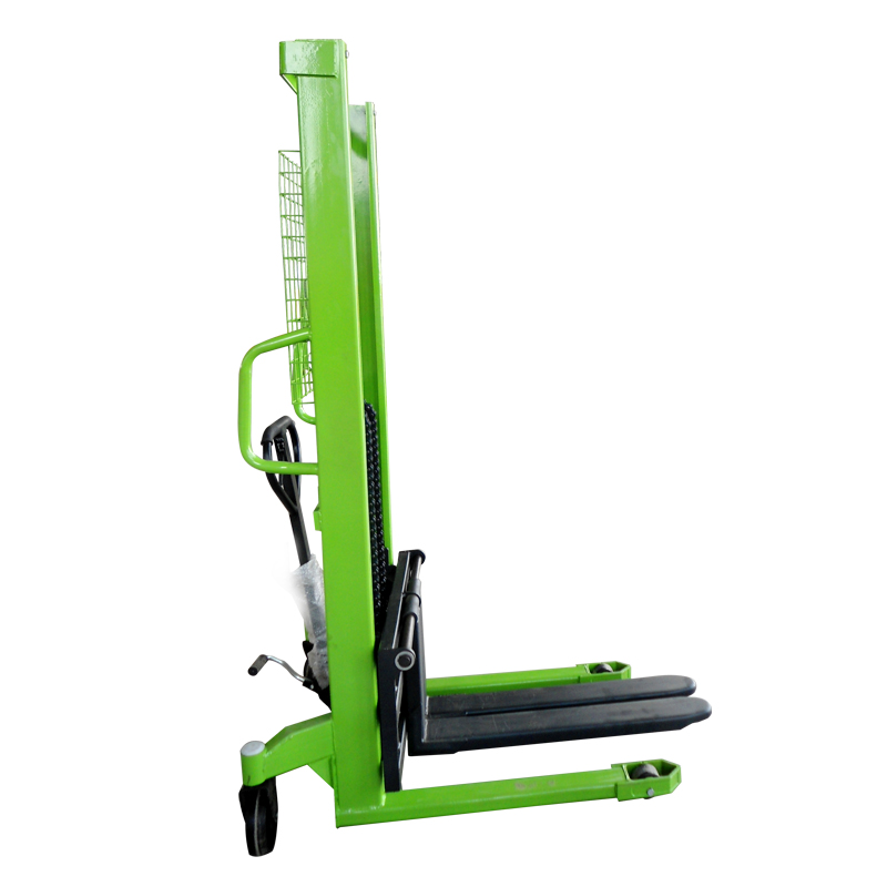 2噸液壓堆高叉車(chē)搬運(yùn)600斤木箱--河北東圣吊索具制造有限公司--液壓堆高車(chē)|手動(dòng)叉車(chē)|小型攪拌機(jī)|石材夾具 2噸液壓堆高叉車(chē)搬運(yùn)600斤木箱--河北東圣吊索具制造有限公司--液壓堆高車(chē)|手動(dòng)叉車(chē)|小型攪拌機(jī)|石材夾具